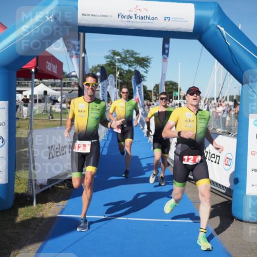17.08.2025 - KN Förde Triathlon 2025 MichiJ http://msf.ph/oto/8581327 17.08.2025 16:27:38 Laufen 4, 12 meine-sportfotos.de