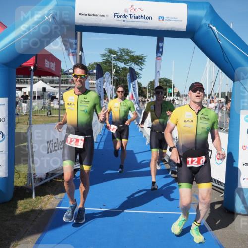 17.08.2025 - KN Förde Triathlon 2025 MichiJ http://msf.ph/oto/8581331 17.08.2025 16:27:38 Laufen 4, 12 meine-sportfotos.de