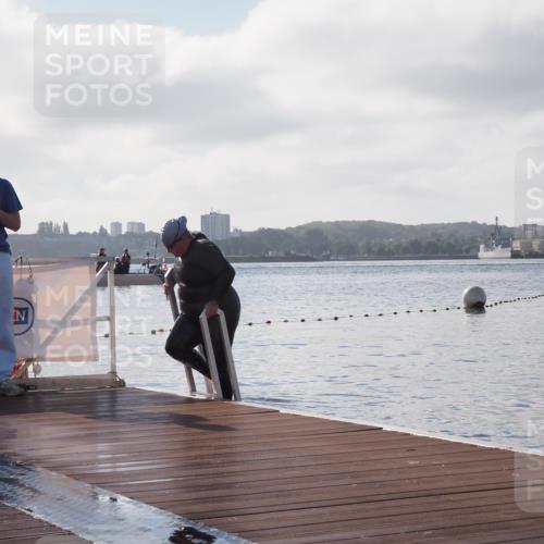 17.08.2025 - KN Förde Triathlon 2025 KatJ http://msf.ph/oto/8581590 17.08.2025 09:33:25 Schwimmen 238 meine-sportfotos.de