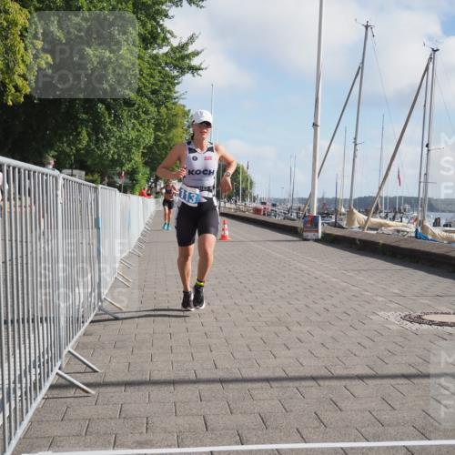 17.08.2025 - KN Förde Triathlon 2025 KatJ http://msf.ph/oto/8581870 17.08.2025 09:59:06 Laufen 113, 114 meine-sportfotos.de