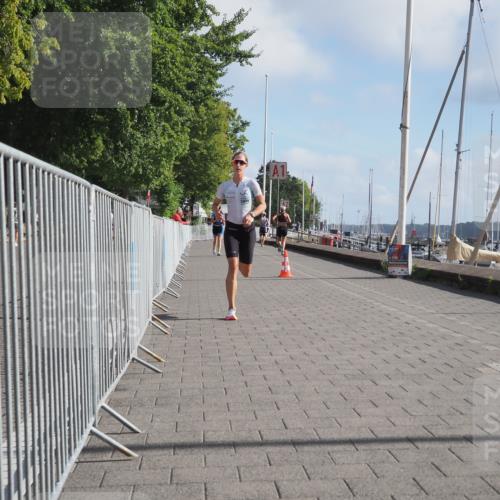 17.08.2025 - KN Förde Triathlon 2025 KatJ http://msf.ph/oto/8581955 17.08.2025 09:59:24 Laufen 105 meine-sportfotos.de