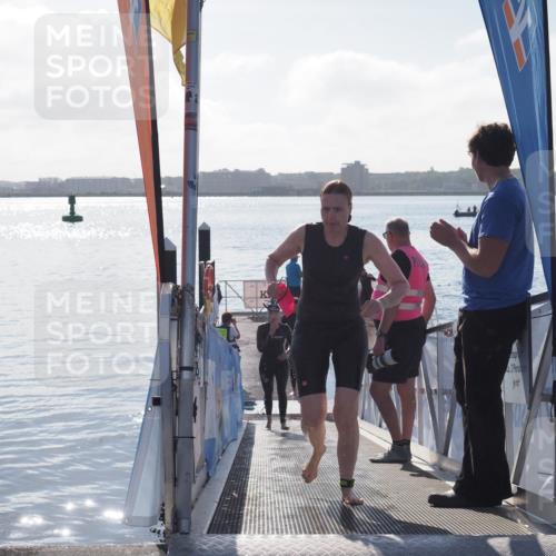 17.08.2025 - KN Förde Triathlon 2025 MichiJ http://msf.ph/oto/8581965 17.08.2025 09:20:59 Schwimmen 197, 205, 228, 200, 205, 216, 223 meine-sportfotos.de