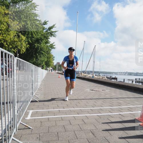 17.08.2025 - KN Förde Triathlon 2025 KatJ http://msf.ph/oto/8582116 17.08.2025 09:59:34 Laufen 109 meine-sportfotos.de