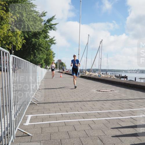17.08.2025 - KN Förde Triathlon 2025 KatJ http://msf.ph/oto/8582178 17.08.2025 09:59:46 Laufen 103, 108 meine-sportfotos.de