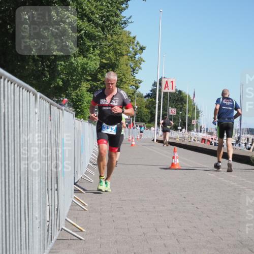 17.08.2025 - KN Förde Triathlon 2025 KatJ http://msf.ph/oto/8582200 17.08.2025 12:23:27 Laufen 332, 634 meine-sportfotos.de