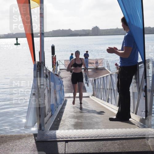 17.08.2025 - KN Förde Triathlon 2025 MichiJ http://msf.ph/oto/8582212 17.08.2025 09:21:26 Schwimmen 171, 171, 194, 201, 230 meine-sportfotos.de