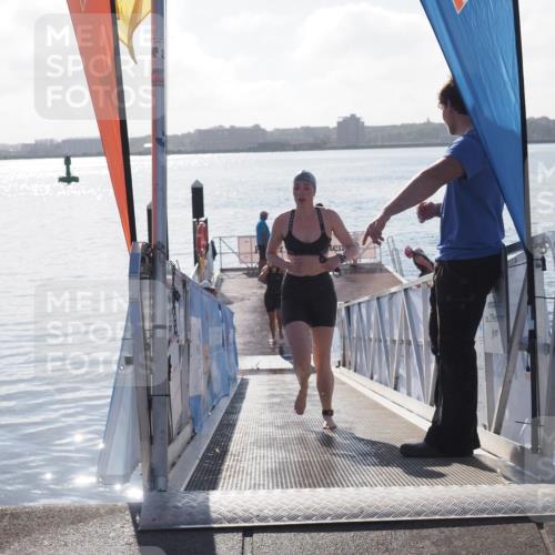 17.08.2025 - KN Förde Triathlon 2025 MichiJ http://msf.ph/oto/8582243 17.08.2025 09:21:27 Schwimmen 171, 171, 194, 201, 230 meine-sportfotos.de