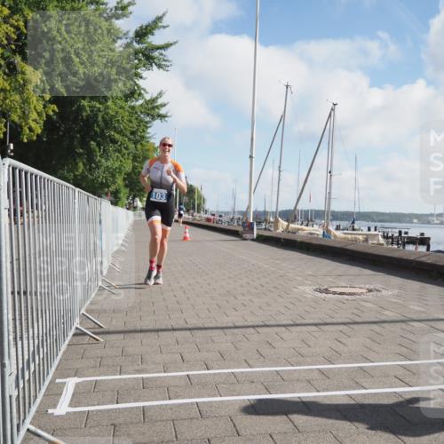 17.08.2025 - KN Förde Triathlon 2025 KatJ http://msf.ph/oto/8582255 17.08.2025 09:59:50 Laufen 103, 108 meine-sportfotos.de