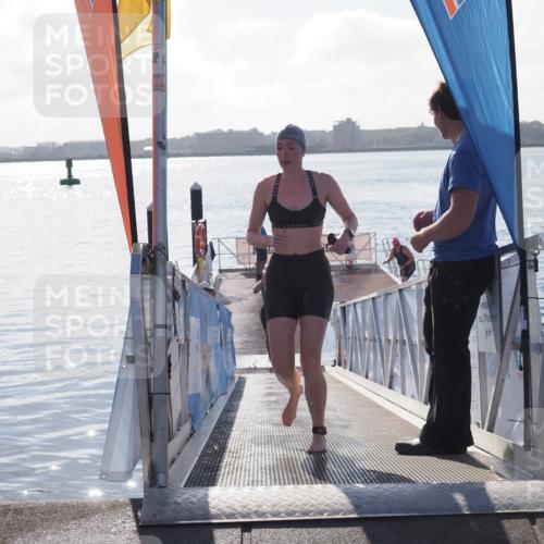 17.08.2025 - KN Förde Triathlon 2025 MichiJ http://msf.ph/oto/8582264 17.08.2025 09:21:27 Schwimmen 171, 171, 194, 201, 230 meine-sportfotos.de