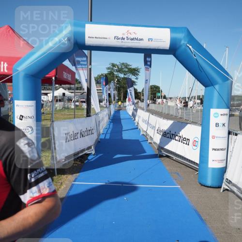 17.08.2025 - KN Förde Triathlon 2025 MichiJ http://msf.ph/oto/8582269 17.08.2025 16:42:29 Laufen 17 meine-sportfotos.de
