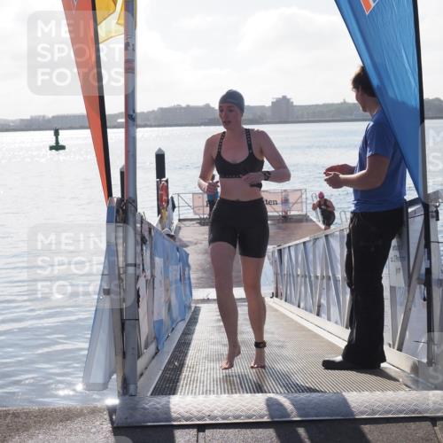17.08.2025 - KN Förde Triathlon 2025 MichiJ http://msf.ph/oto/8582270 17.08.2025 09:21:27 Schwimmen 171, 171, 194, 201, 230 meine-sportfotos.de