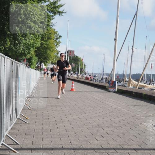 17.08.2025 - KN Förde Triathlon 2025 KatJ http://msf.ph/oto/8582306 17.08.2025 10:00:29 Laufen 106, 133, 136 meine-sportfotos.de
