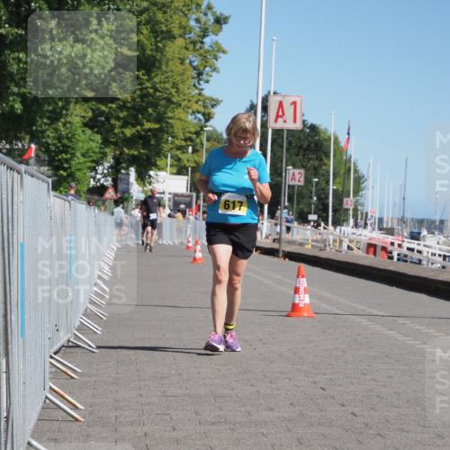 17.08.2025 - KN Förde Triathlon 2025 KatJ http://msf.ph/oto/8582319 17.08.2025 12:24:07 Laufen 617 meine-sportfotos.de