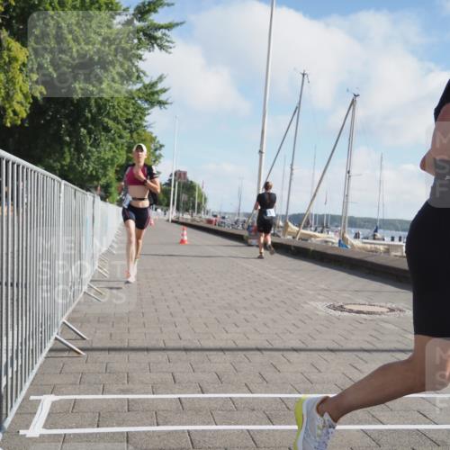 17.08.2025 - KN Förde Triathlon 2025 KatJ http://msf.ph/oto/8582433 17.08.2025 10:00:39 Laufen 119, 133, 136 meine-sportfotos.de