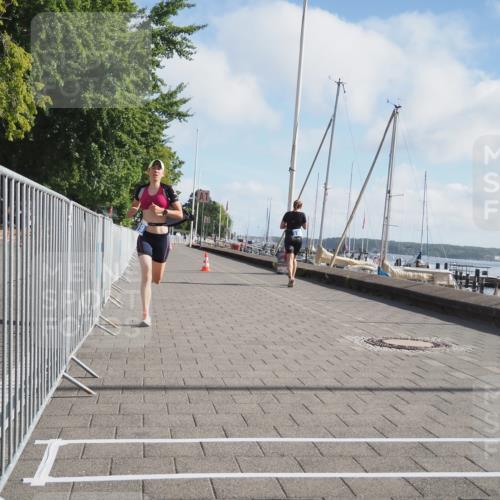 17.08.2025 - KN Förde Triathlon 2025 KatJ http://msf.ph/oto/8582435 17.08.2025 10:00:39 Laufen 119, 133, 136 meine-sportfotos.de