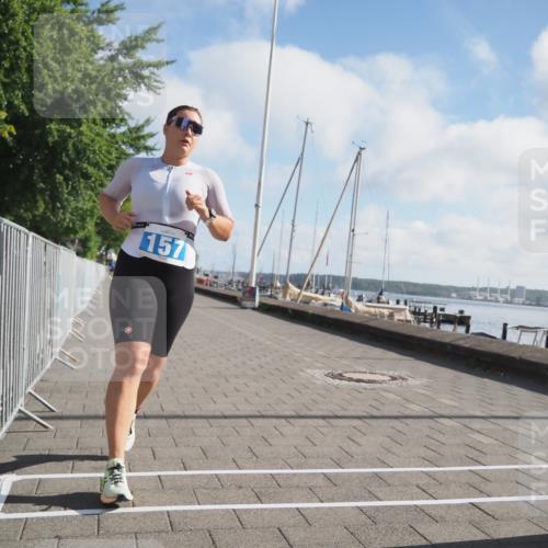 17.08.2025 - KN Förde Triathlon 2025 KatJ http://msf.ph/oto/8582516 17.08.2025 10:00:53 Laufen 157 meine-sportfotos.de