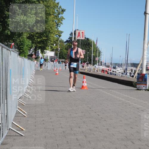 17.08.2025 - KN Förde Triathlon 2025 KatJ http://msf.ph/oto/8582535 17.08.2025 12:25:42 Laufen 351 meine-sportfotos.de