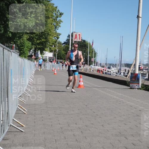 17.08.2025 - KN Förde Triathlon 2025 KatJ http://msf.ph/oto/8582537 17.08.2025 12:25:42 Laufen 351 meine-sportfotos.de