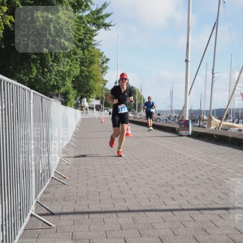 17.08.2025 - KN Förde Triathlon 2025 KatJ http://msf.ph/oto/8582554 17.08.2025 10:01:23 Laufen 117 meine-sportfotos.de