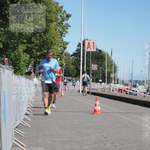 17.08.2025 - KN Förde Triathlon 2025 KatJ http://msf.ph/oto/8582588 17.08.2025 12:26:09 Laufen 365, 641 meine-sportfotos.de