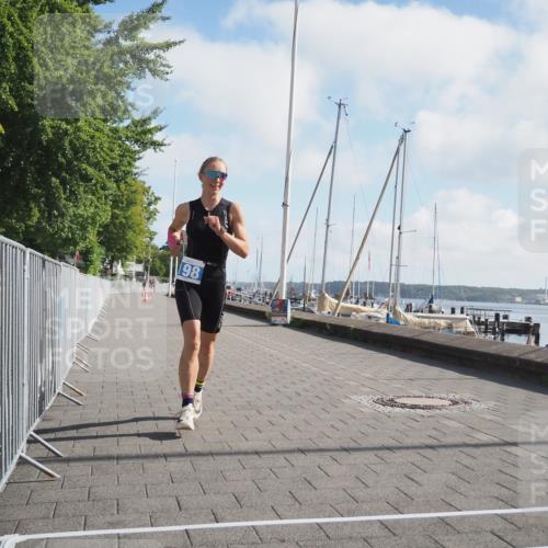 17.08.2025 - KN Förde Triathlon 2025 KatJ http://msf.ph/oto/8582656 17.08.2025 10:02:25 Laufen 198 meine-sportfotos.de