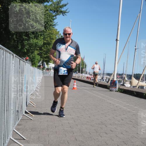 17.08.2025 - KN Förde Triathlon 2025 KatJ http://msf.ph/oto/8582771 17.08.2025 12:26:51 Laufen 367, 384 meine-sportfotos.de