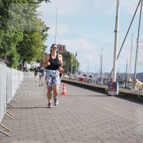 17.08.2025 - KN Förde Triathlon 2025 KatJ http://msf.ph/oto/8582806 17.08.2025 10:03:20 Laufen 107, 148 meine-sportfotos.de