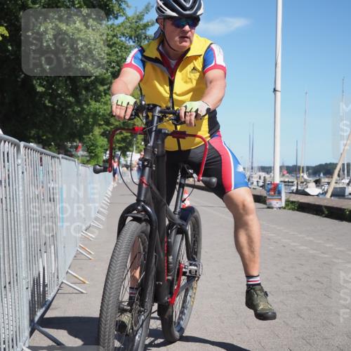 17.08.2025 - KN Förde Triathlon 2025 KatJ http://msf.ph/oto/8582829 17.08.2025 13:13:54 Laufen 408 meine-sportfotos.de
