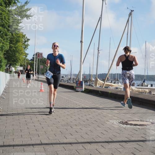 17.08.2025 - KN Förde Triathlon 2025 KatJ http://msf.ph/oto/8582845 17.08.2025 10:03:27 Laufen 126, 148 meine-sportfotos.de