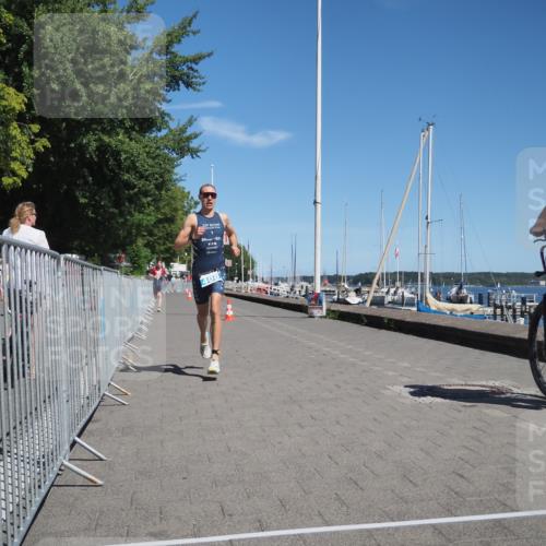 17.08.2025 - KN Förde Triathlon 2025 KatJ http://msf.ph/oto/8582877 17.08.2025 13:13:59 Laufen 403, 408 meine-sportfotos.de