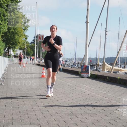 17.08.2025 - KN Förde Triathlon 2025 KatJ http://msf.ph/oto/8582889 17.08.2025 10:03:33 Laufen 126 meine-sportfotos.de
