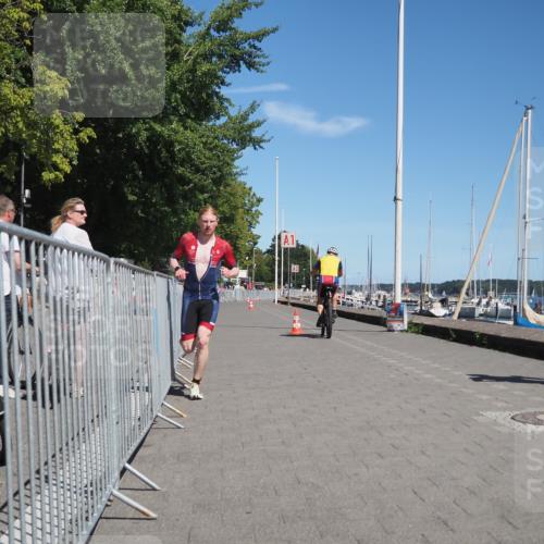 17.08.2025 - KN Förde Triathlon 2025 KatJ http://msf.ph/oto/8582916 17.08.2025 13:14:03 Laufen 403, 408 meine-sportfotos.de