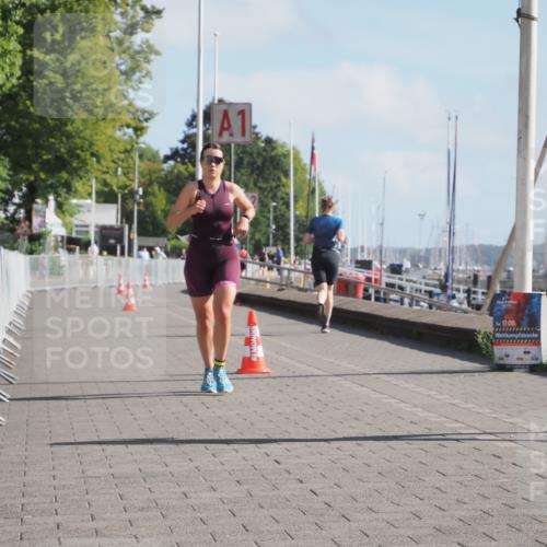 17.08.2025 - KN Förde Triathlon 2025 KatJ http://msf.ph/oto/8582918 17.08.2025 10:03:40 Laufen 116 meine-sportfotos.de