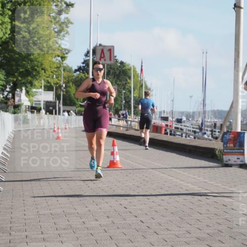 17.08.2025 - KN Förde Triathlon 2025 KatJ http://msf.ph/oto/8582921 17.08.2025 10:03:40 Laufen 116 meine-sportfotos.de
