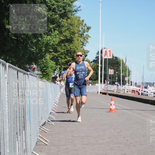 17.08.2025 - KN Förde Triathlon 2025 KatJ http://msf.ph/oto/8583008 17.08.2025 13:19:28 Laufen 408, 418 meine-sportfotos.de