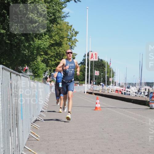 17.08.2025 - KN Förde Triathlon 2025 KatJ http://msf.ph/oto/8583010 17.08.2025 13:19:28 Laufen 408, 418 meine-sportfotos.de
