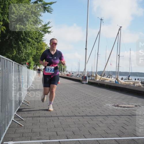 17.08.2025 - KN Förde Triathlon 2025 KatJ http://msf.ph/oto/8583039 17.08.2025 10:04:53 Laufen 127, 253 meine-sportfotos.de