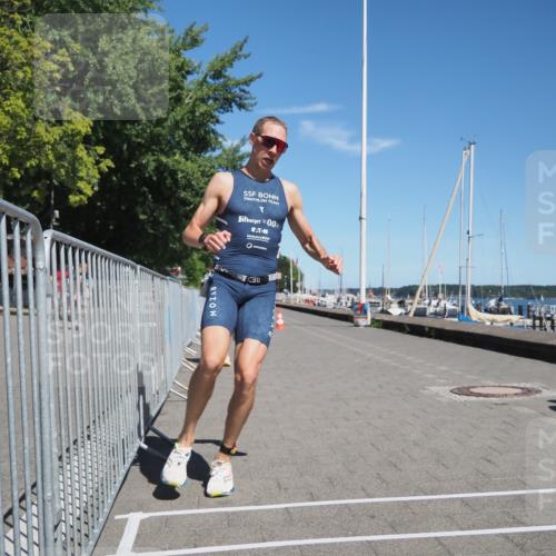 17.08.2025 - KN Förde Triathlon 2025 KatJ http://msf.ph/oto/8583040 17.08.2025 13:19:30 Laufen 408, 418 meine-sportfotos.de