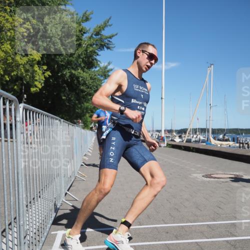 17.08.2025 - KN Förde Triathlon 2025 KatJ http://msf.ph/oto/8583046 17.08.2025 13:19:30 Laufen 408, 418 meine-sportfotos.de