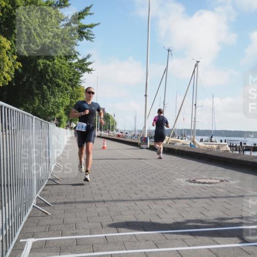 17.08.2025 - KN Förde Triathlon 2025 KatJ http://msf.ph/oto/8583068 17.08.2025 10:05:00 Laufen 168, 253 meine-sportfotos.de