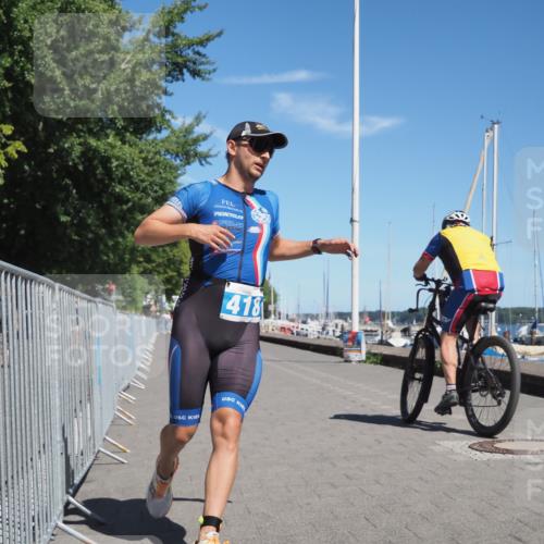 17.08.2025 - KN Förde Triathlon 2025 KatJ http://msf.ph/oto/8583072 17.08.2025 13:19:32 Laufen 408, 418 meine-sportfotos.de