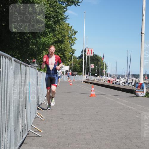 17.08.2025 - KN Förde Triathlon 2025 KatJ http://msf.ph/oto/8583141 17.08.2025 13:20:35 Laufen 402, 403 meine-sportfotos.de