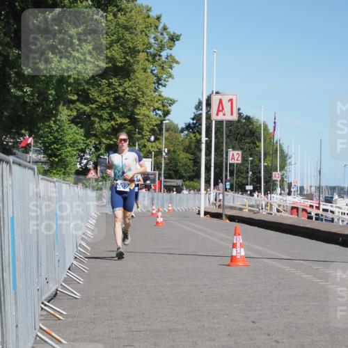 17.08.2025 - KN Förde Triathlon 2025 KatJ http://msf.ph/oto/8583170 17.08.2025 13:20:39 Laufen 402, 403 meine-sportfotos.de