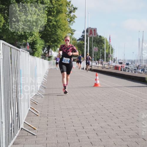 17.08.2025 - KN Förde Triathlon 2025 KatJ http://msf.ph/oto/8583271 17.08.2025 10:06:00 Laufen 152 meine-sportfotos.de