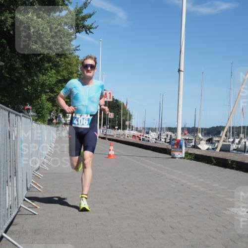 17.08.2025 - KN Förde Triathlon 2025 KatJ http://msf.ph/oto/8583385 17.08.2025 13:21:56 Laufen 406 meine-sportfotos.de