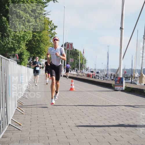 17.08.2025 - KN Förde Triathlon 2025 KatJ http://msf.ph/oto/8583477 17.08.2025 10:06:35 Laufen 105, 122, 166 meine-sportfotos.de