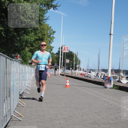 17.08.2025 - KN Förde Triathlon 2025 KatJ http://msf.ph/oto/8583501 17.08.2025 13:23:46 Laufen 422 meine-sportfotos.de