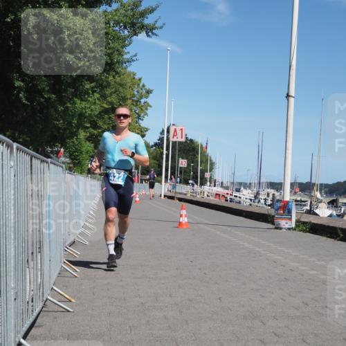 17.08.2025 - KN Förde Triathlon 2025 KatJ http://msf.ph/oto/8583507 17.08.2025 13:23:46 Laufen 422 meine-sportfotos.de