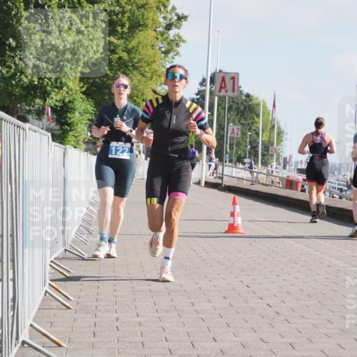 17.08.2025 - KN Förde Triathlon 2025 KatJ http://msf.ph/oto/8583518 17.08.2025 10:06:39 Laufen 105, 122, 166 meine-sportfotos.de