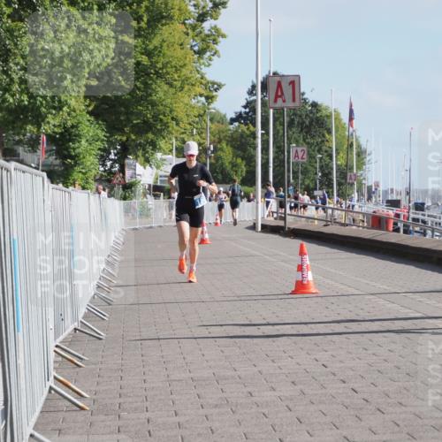 17.08.2025 - KN Förde Triathlon 2025 KatJ http://msf.ph/oto/8583653 17.08.2025 10:07:09 Laufen 150 meine-sportfotos.de